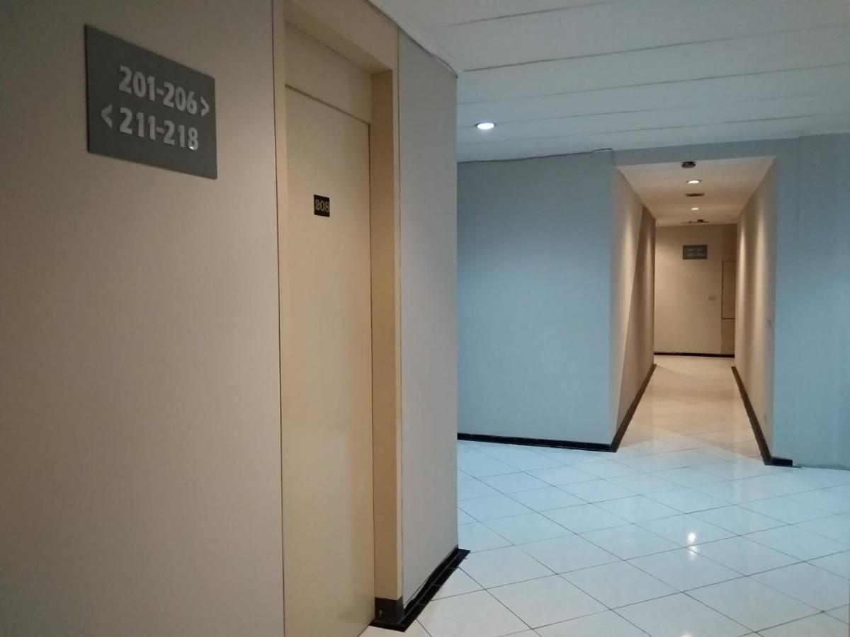 K-Style Eco Hotel Jakarta Exteriör bild