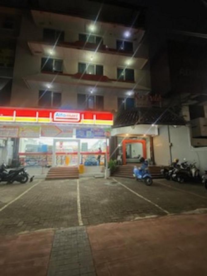 K-Style Eco Hotel Jakarta Exteriör bild